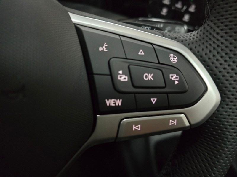 Volkswagen Golf - Hatfield VW Northcliff - Image 23