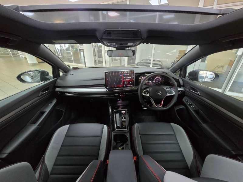 Volkswagen Golf - Hatfield VW Northcliff - Image 9