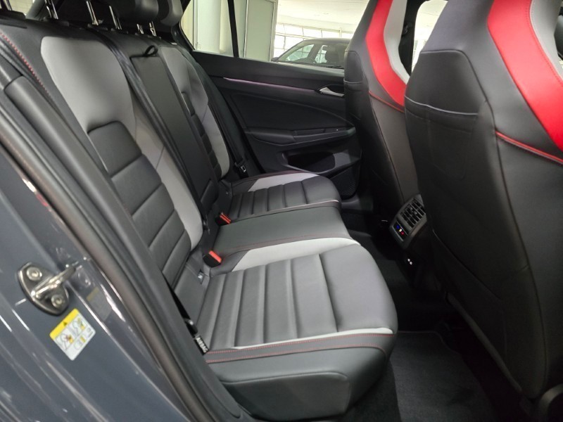 Volkswagen Golf - Hatfield VW Northcliff - Image 5
