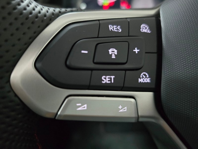 Volkswagen Golf - Hatfield VW Northcliff - Image 23