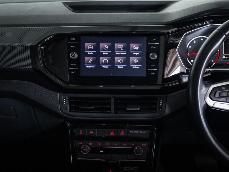 Volkswagen T-Cross - Hatfield VW Bryanston - Image 21