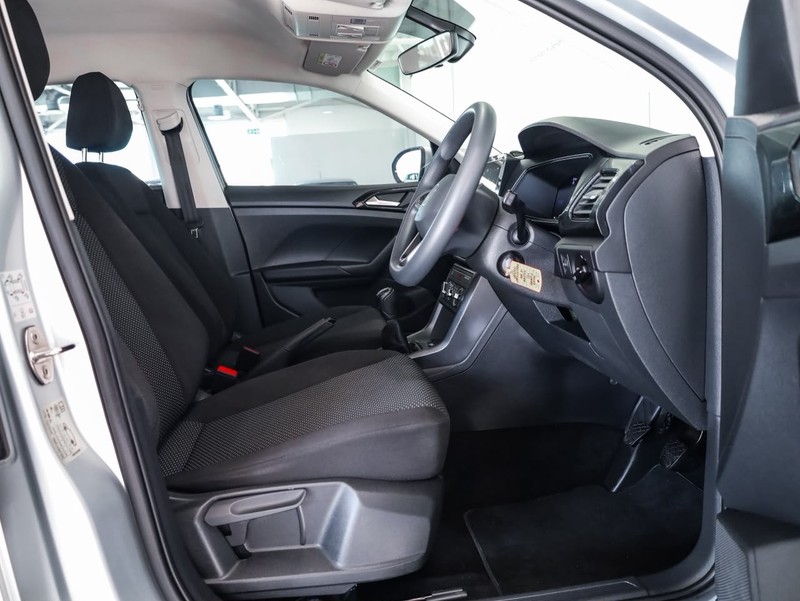 Volkswagen T-Cross - Hatfield VW Bryanston - Image 12