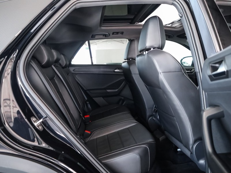 Volkswagen T-Roc - Hatfield VW Bryanston - Image 19