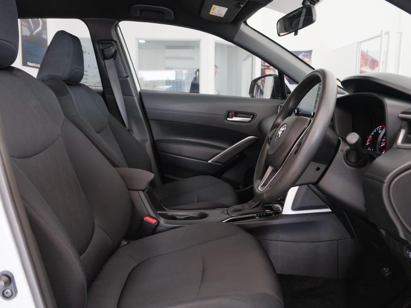 Toyota Corolla Cross - Mazda Fourways - Image 8