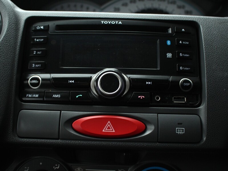Toyota Etios - Authentique Autos - Image 9