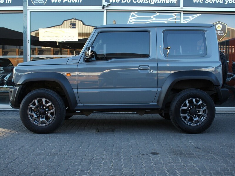 Suzuki Jimny - Authentique Autos - Image 2