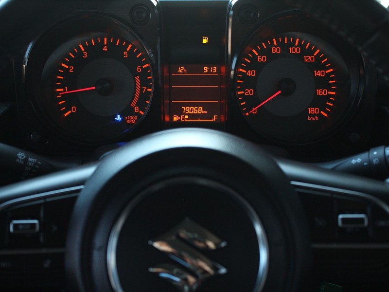 Suzuki Jimny - Authentique Autos - Image 16
