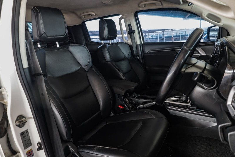 Isuzu D-Max - BYD Menlyn - Image 11