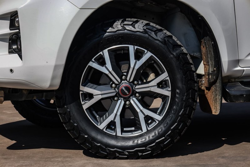 Isuzu D-Max - BYD Menlyn - Image 4