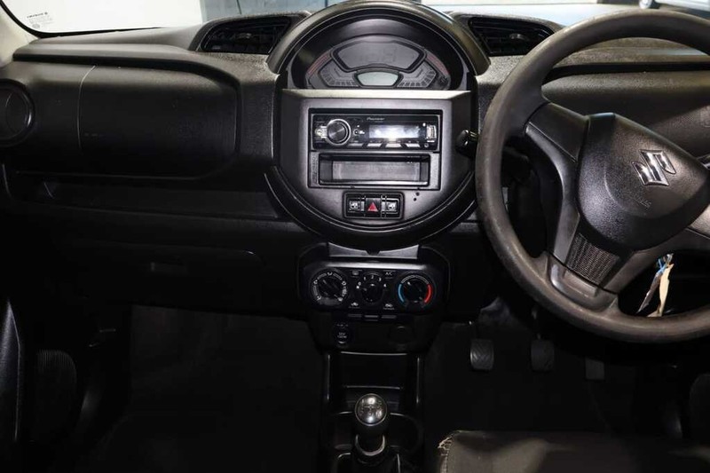 Suzuki S-Presso - Bluebird Motors - Image 8