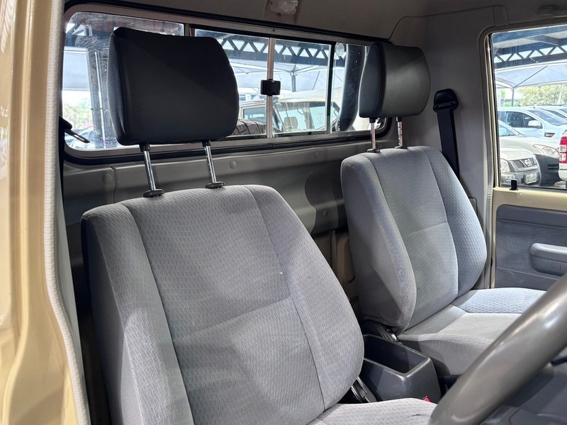 Toyota Land Cruiser - We Buy Bakkies - Image 14