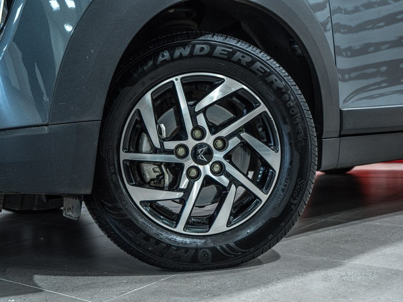 Mahindra XUV 3XO - BYD East Rand - Image 4
