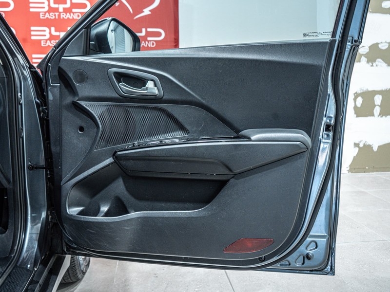 Mahindra XUV 3XO - BYD East Rand - Image 8