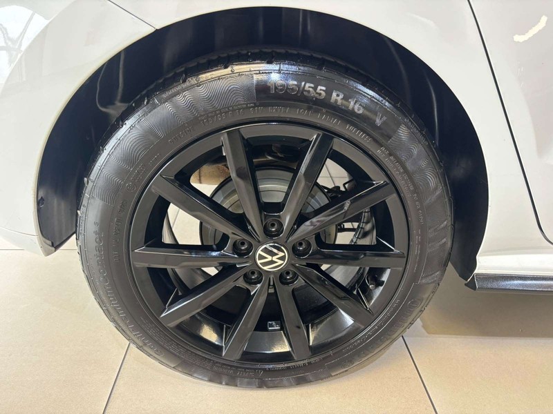 Volkswagen Polo Vivo - Mazda Woodmead - Image 4