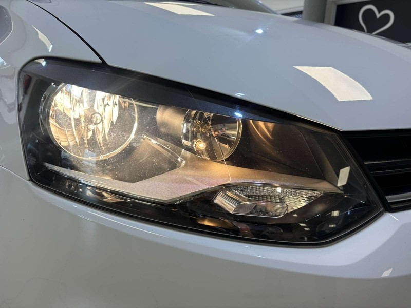 Volkswagen Polo Vivo - Mazda Woodmead - Image 5