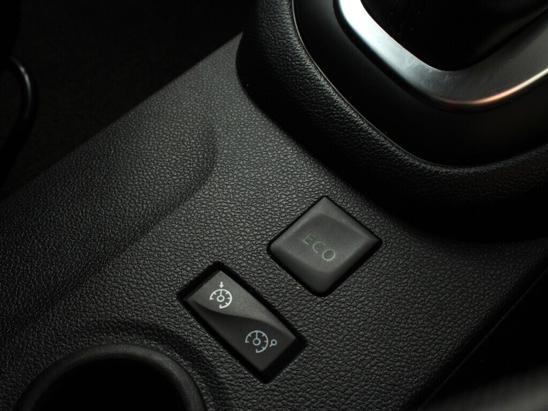 Renault Captur - Authentique Autos - Image 15