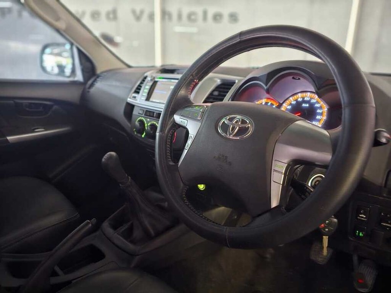 Toyota Hilux - Auto Hot Spot - Image 7