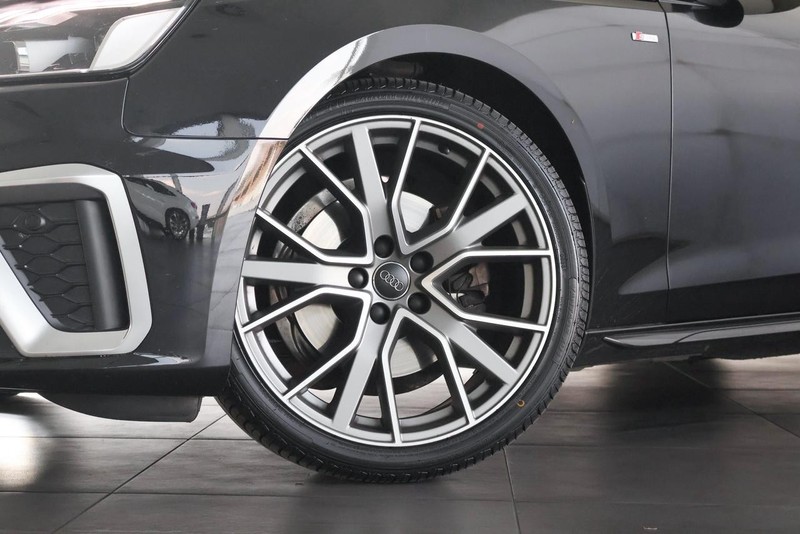 Audi A4 - Audi Centre Hatfield - Image 3