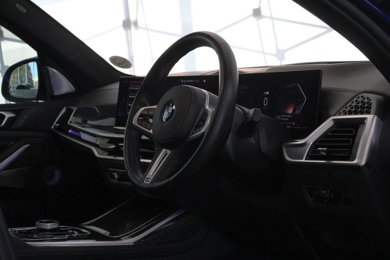 BMW X7 - Audi Centre Hatfield - Image 20
