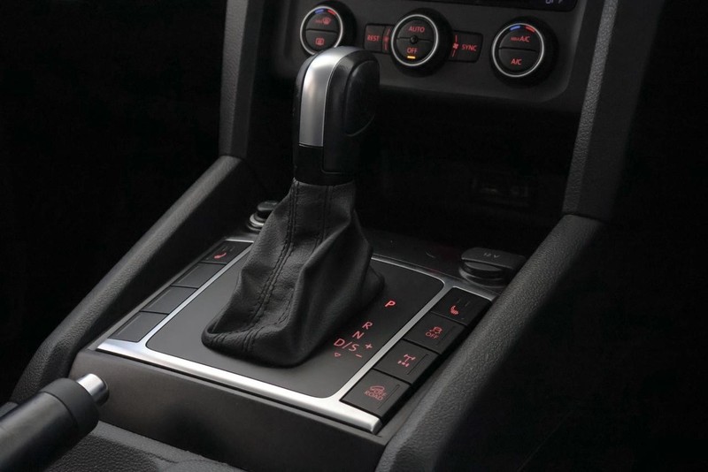 Volkswagen Amarok - Audi Centre Hatfield - Image 23