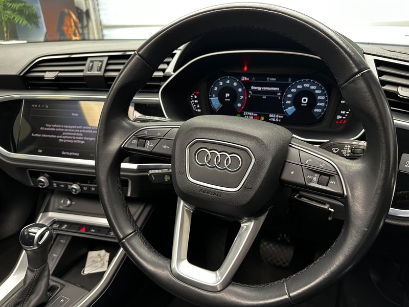 Audi Q3 - Audi Centre Braamfontein - Image 17