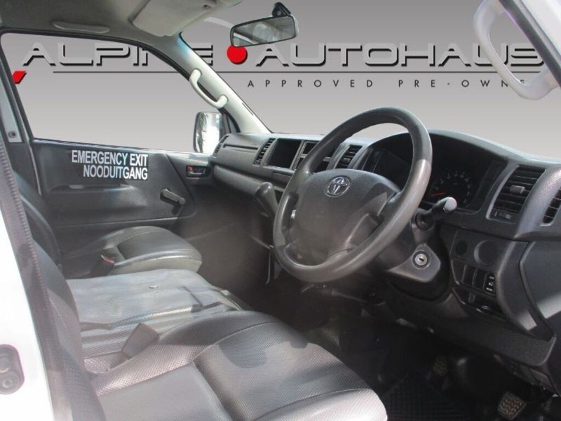 Toyota HiAce - Alpine Autohaus - Image 4