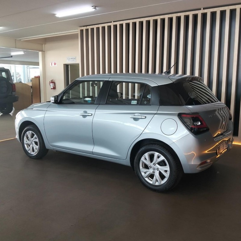 Suzuki Swift - GWM Motors Vaal PTY (Ltd) - Image 3
