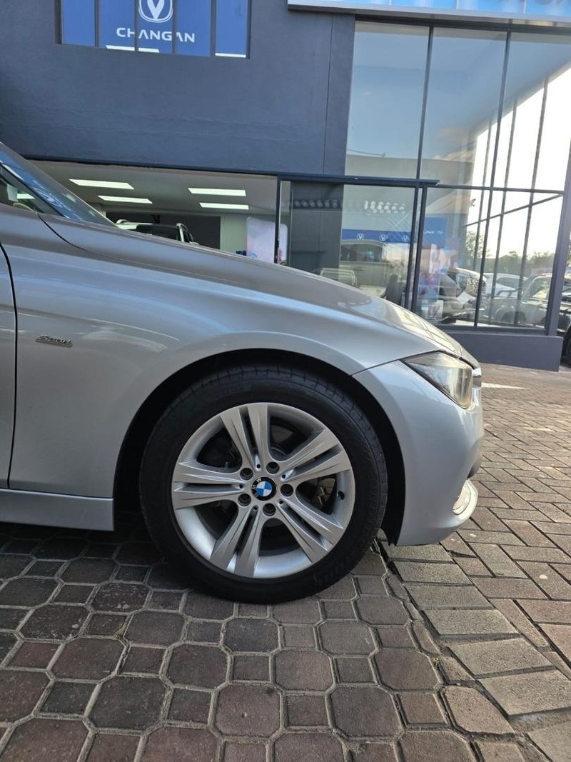 BMW 3 Series - Mitsubishi Rivonia - Image 8