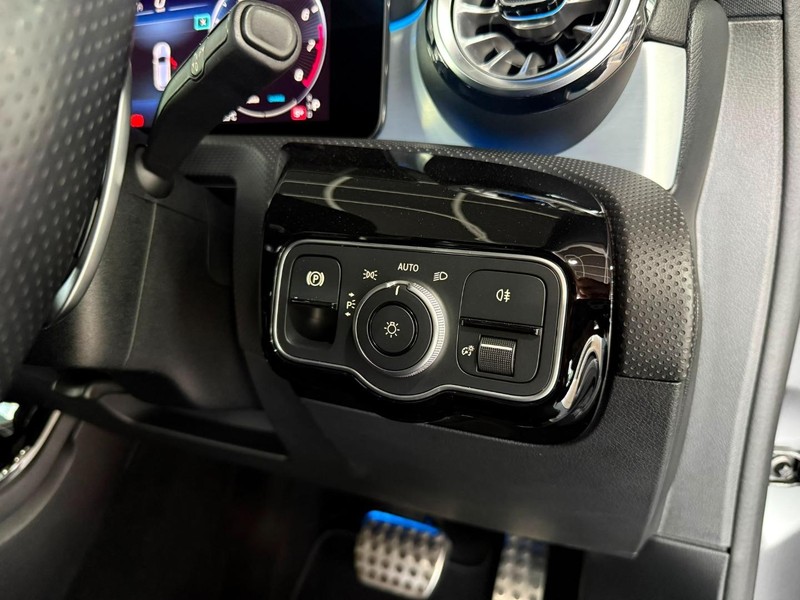 Mercedes-Benz A-class - New Vaal Motors Vereeniging Mercedes - Image 20