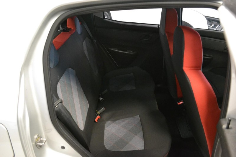 Renault KWID - NMG Ford Claremont - Image 11
