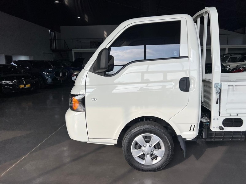 JAC X200 Single Cab - Top Gear Auto - Image 4