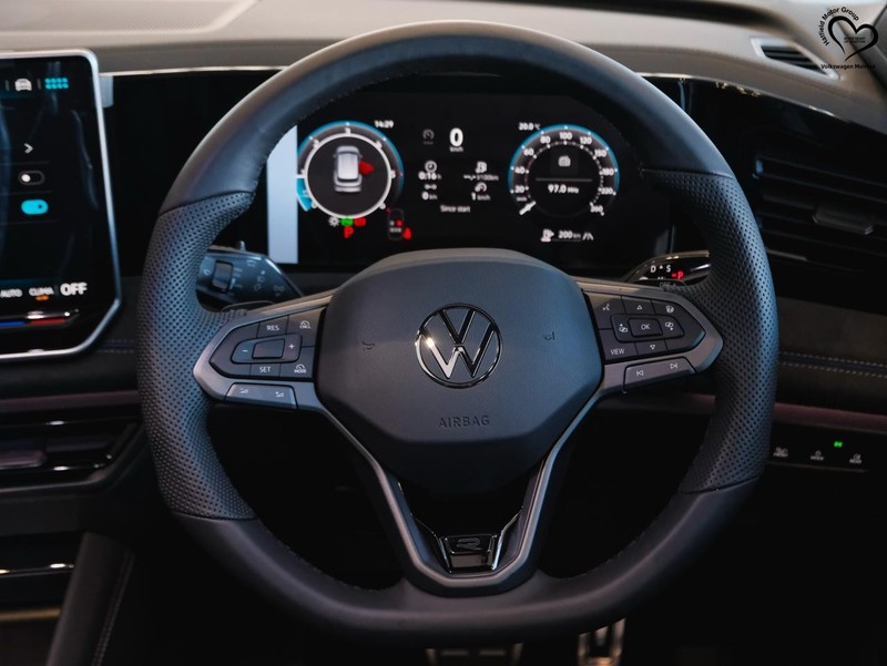 Volkswagen Tiguan - Hatfield VW Melrose Arch - Image 18
