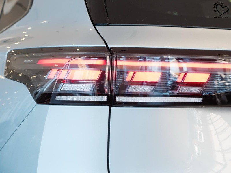 Volkswagen Tiguan - Hatfield VW Melrose Arch - Image 24