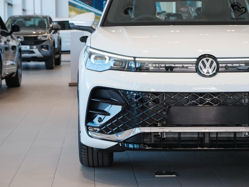 Volkswagen Tiguan - Hatfield VW Melrose Arch - Image 9