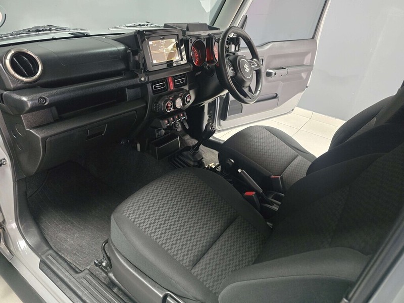 Suzuki Jimny - WP Motors - Image 15