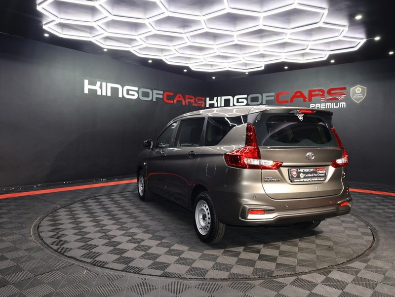 Toyota Corolla Rumion - KING OF CARS - Image 6