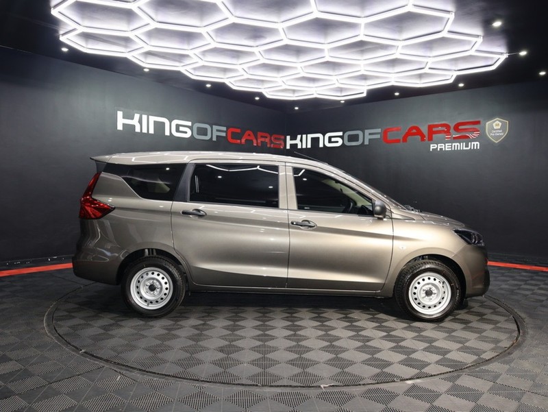 Toyota Corolla Rumion - KING OF CARS - Image 7