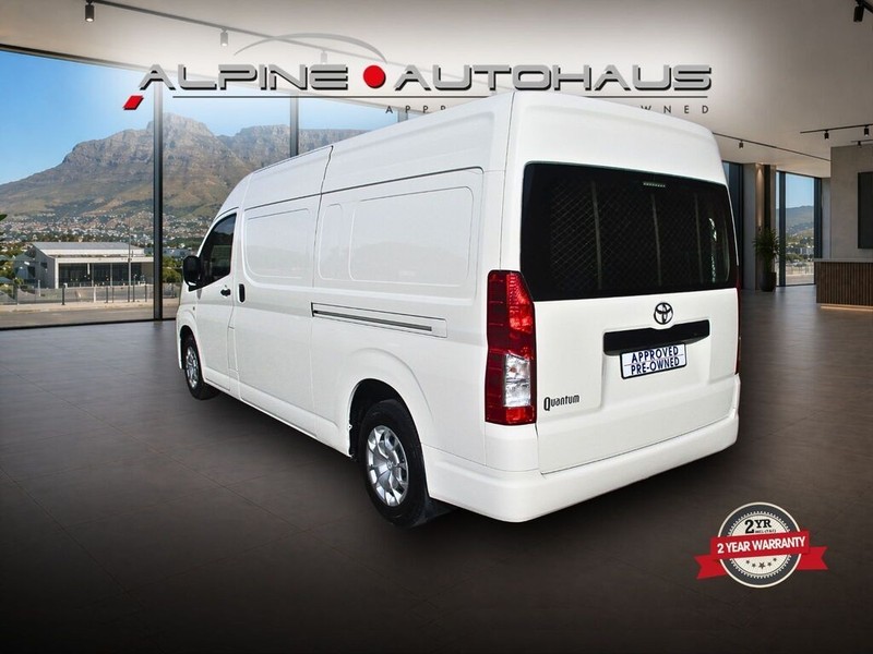 Toyota Quantum - Alpine Autohaus - Image 3