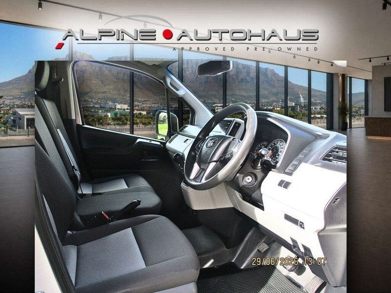 Toyota Quantum - Alpine Autohaus - Image 13