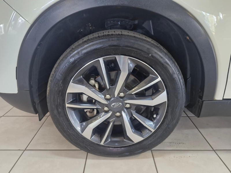 Mahindra XUV300 - Vaal Toyota Sasolburg - Image 10
