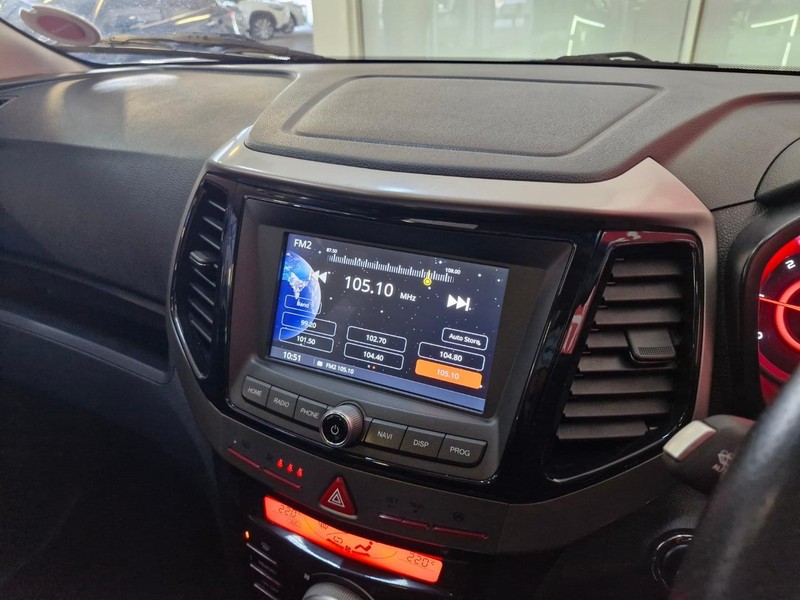 Mahindra XUV300 - Vaal Toyota Sasolburg - Image 23