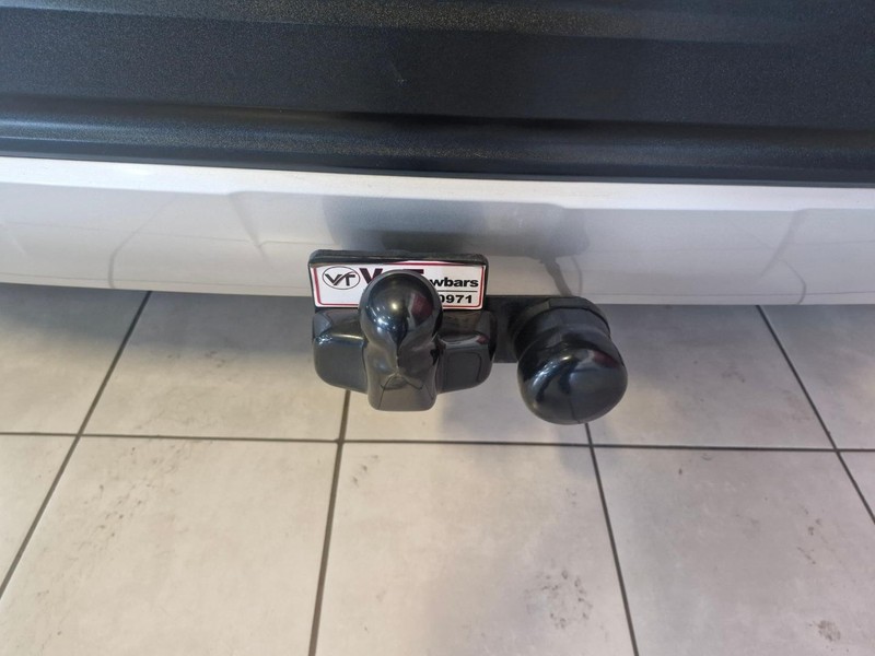 Mahindra XUV300 - Vaal Toyota Sasolburg - Image 20