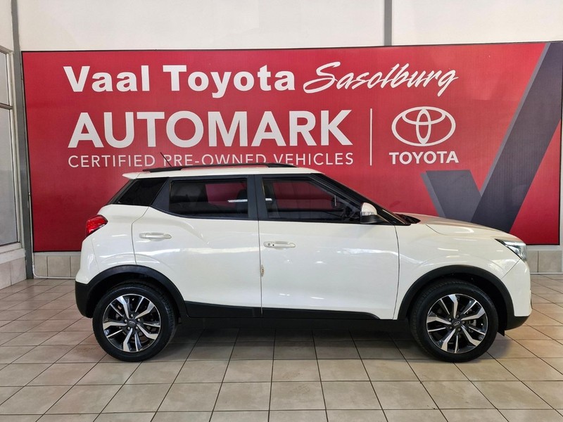 Mahindra XUV300 - Vaal Toyota Sasolburg - Image 4