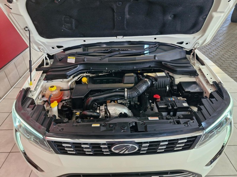 Mahindra XUV300 - Vaal Toyota Sasolburg - Image 28