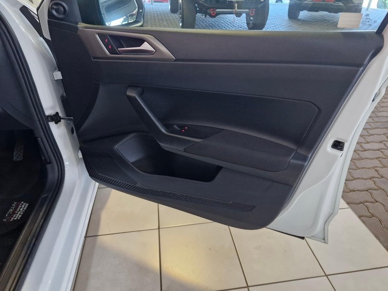 Volkswagen Polo - Vaal Toyota Sasolburg - Image 14