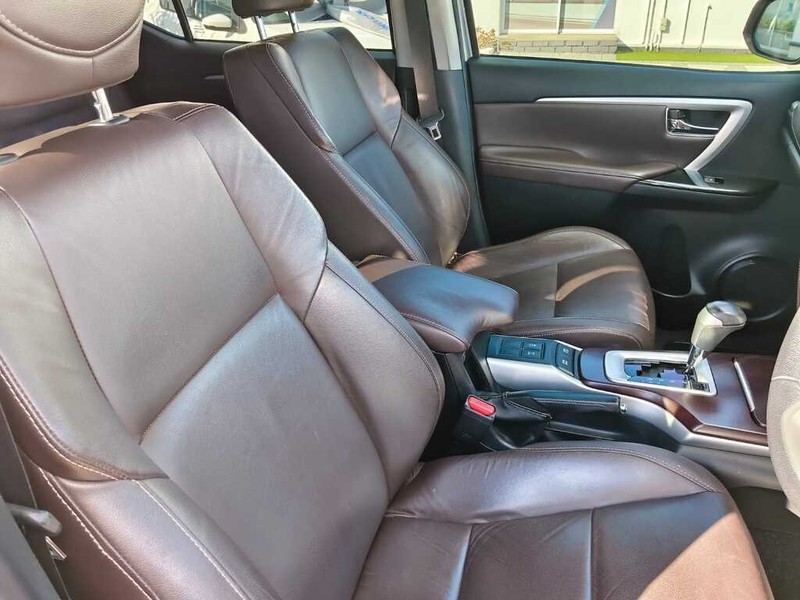Toyota Fortuner - King Cars Bellville/Vredekloof - Image 8