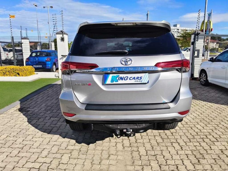 Toyota Fortuner - King Cars Bellville/Vredekloof - Image 6