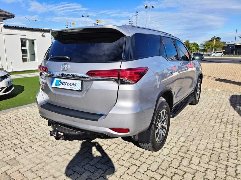 Toyota Fortuner - King Cars Bellville/Vredekloof - Image 7
