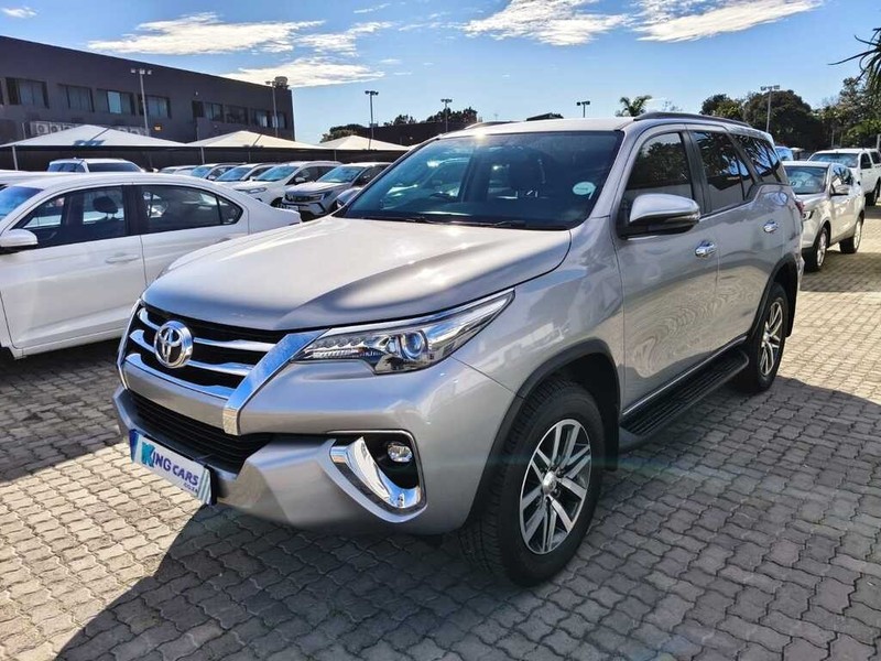 Toyota Fortuner - King Cars Bellville/Vredekloof - Image 3