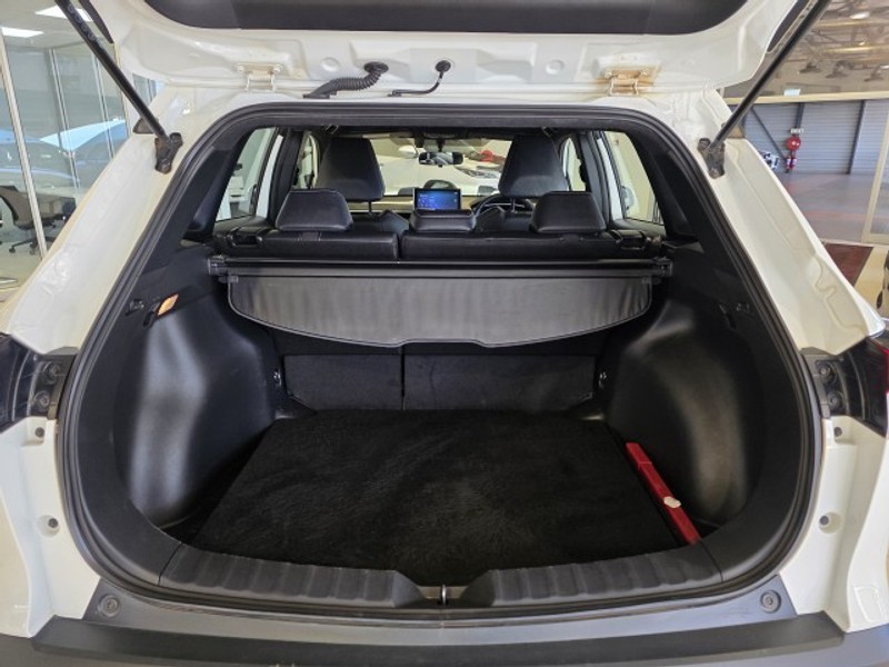 Toyota Corolla Cross - Suzuki Fourways - Image 8